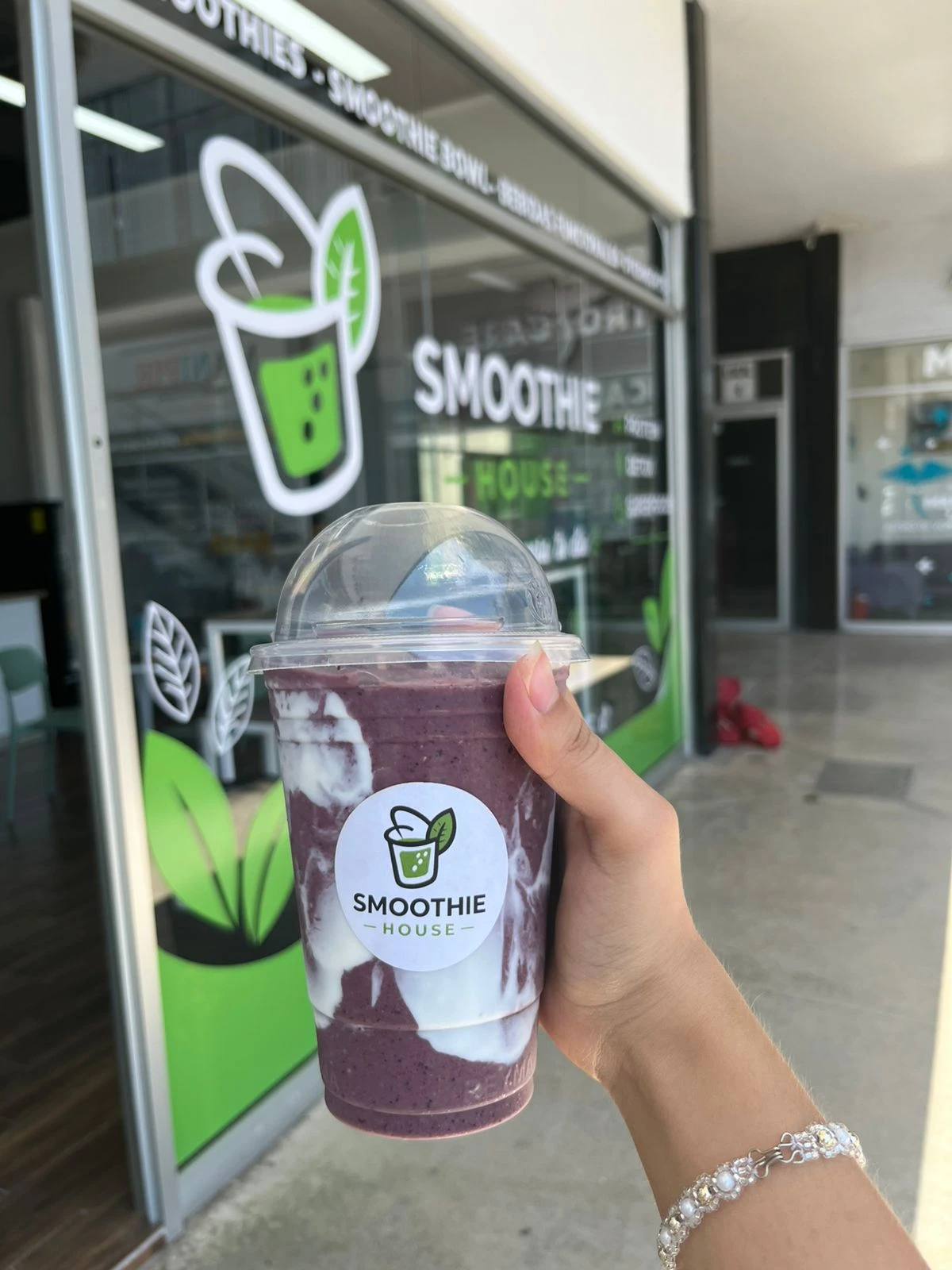 Smoothie House